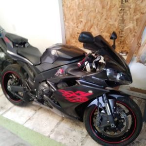 Meet your Posher, Bobby